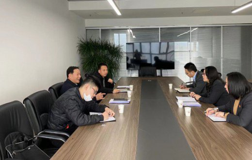 市国资委党委委员、调研员王培成一行到市国资公司检查指导工作