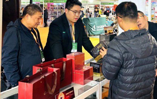 与“鲵”有约 —— 宝鸡华鲵生物科技有限公司开拓第十六届中国西安糖酒食品博览会商机